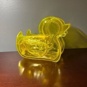 Bath & Body Works Cosmetic Bag Yellow Duck-Shaped Transparent Bag